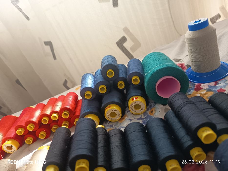 Ațe cusut industriale – 3 cutii pline – conuri mari