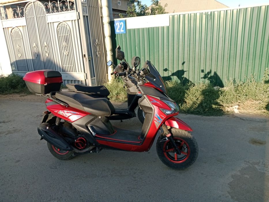 Продам скутер хороший