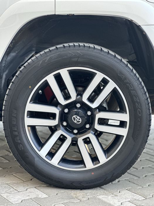 R20 на 4runner диски без резины
