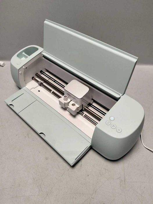 Професионален Режещ плотер CRICUT Explore 3