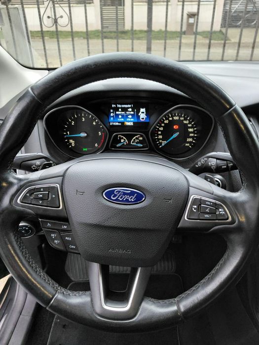 FORD FOCUS ||| Titanium