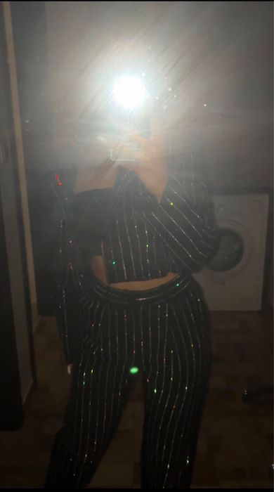 Дамски елегантен комплект YiLian с декоративни камъни – размер S/M – Нов