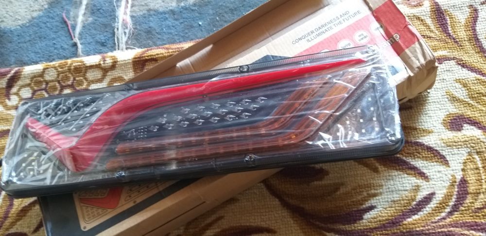 Фонари для грузовиков