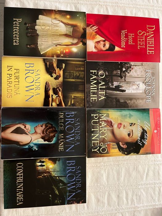 Vând mai multe carti