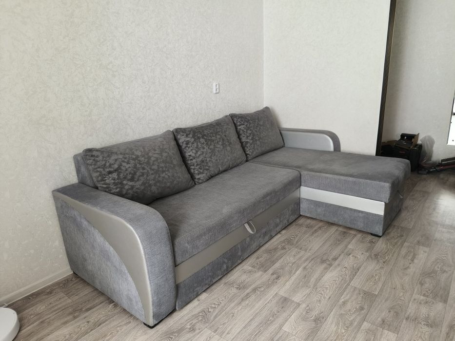 Угловой раскладной диван