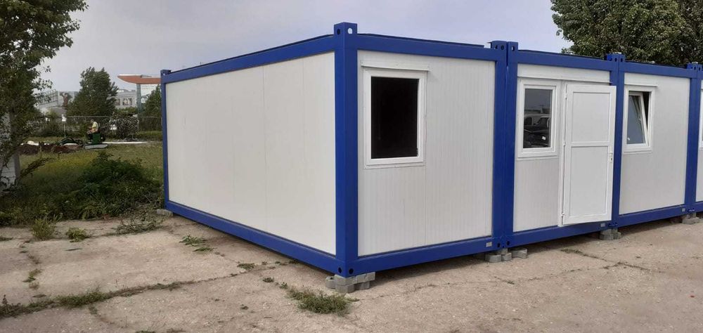 Casa Modulara, Garaje Auto si Containere stil birou din structura metalica si panou sandwich termoizolant