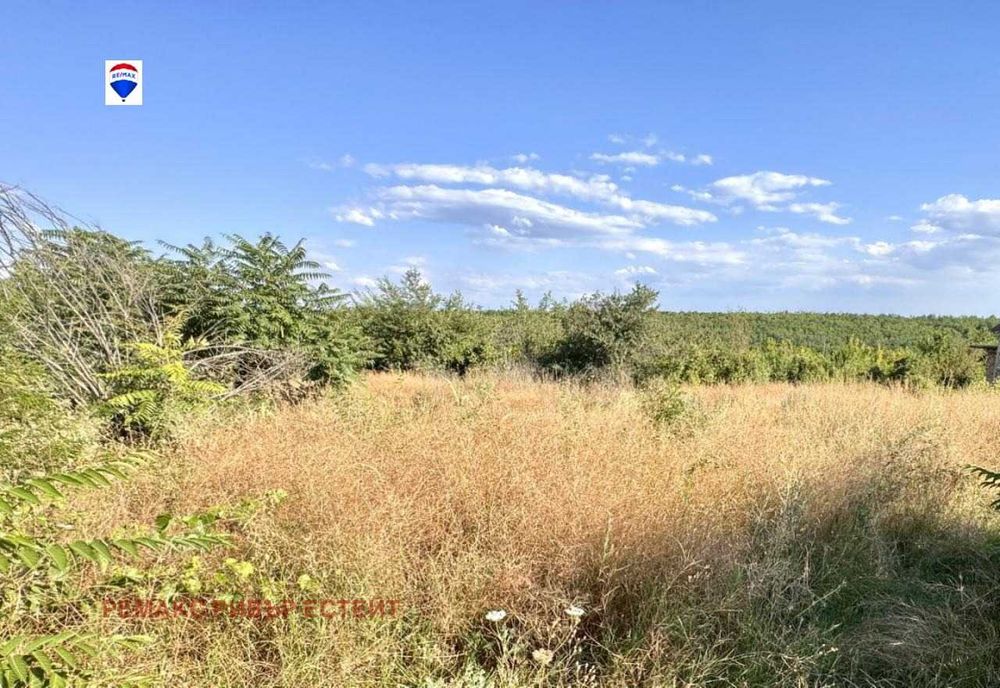 Парцел за продажба местност под Левента