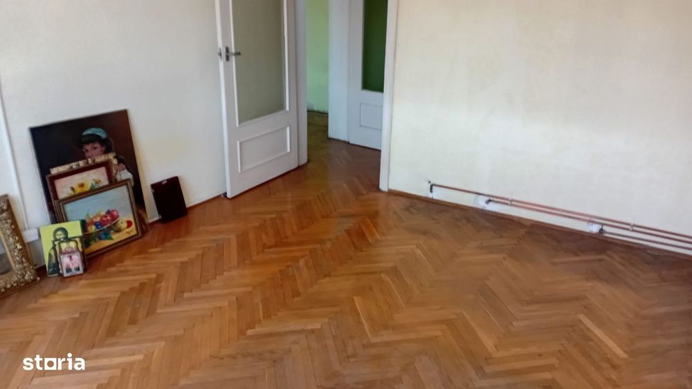 Vand apartament 2 camere Piata Mihai Viteazul