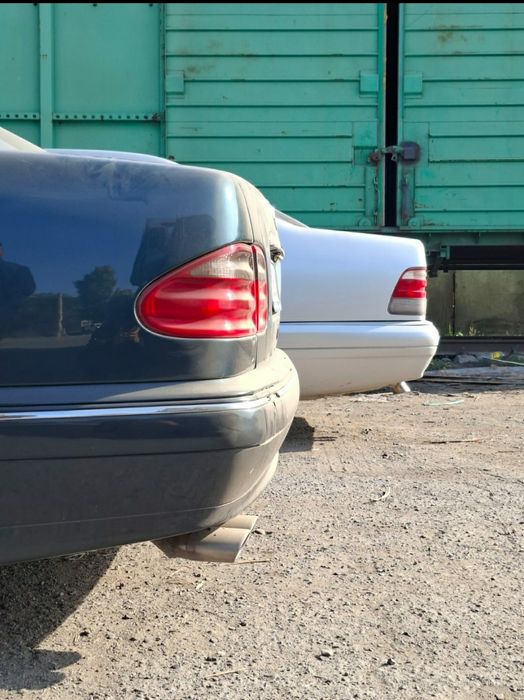 Продаётся мерин Е280