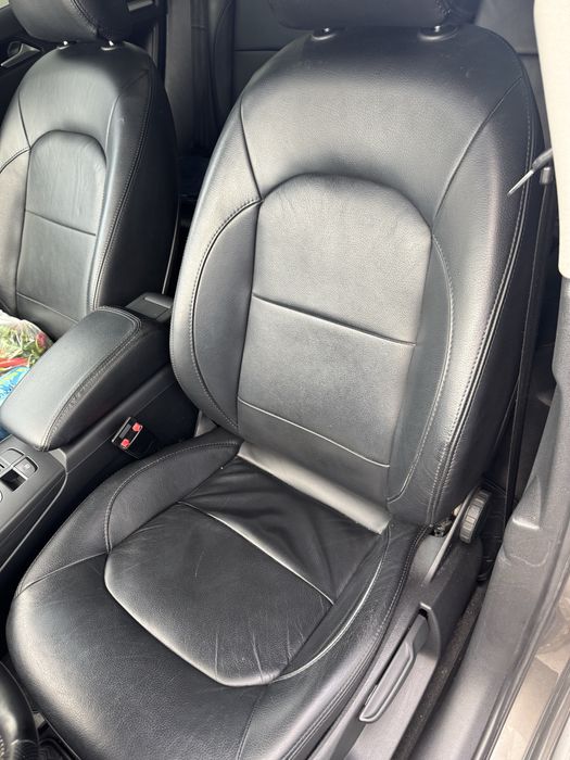 Кожен салон audi A3 sportback