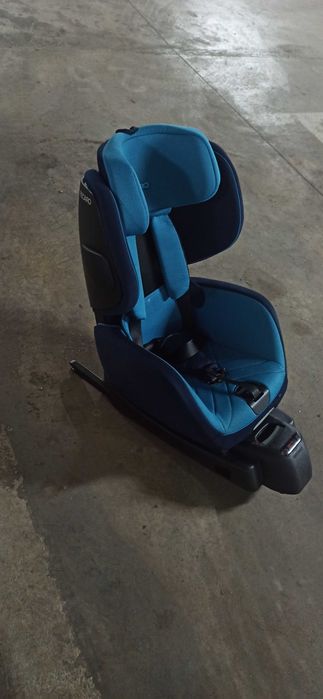 Детско столче за кола RECARO Optia Fix Xenon Blue – ISOFIX (9–18 kg)