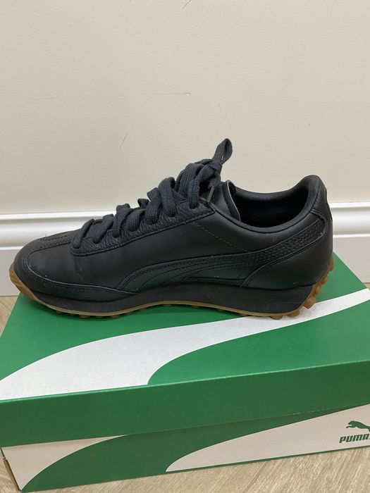 Продам кроссовки