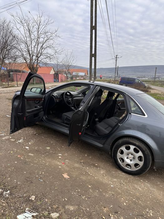 vand audi a4 in stare buna