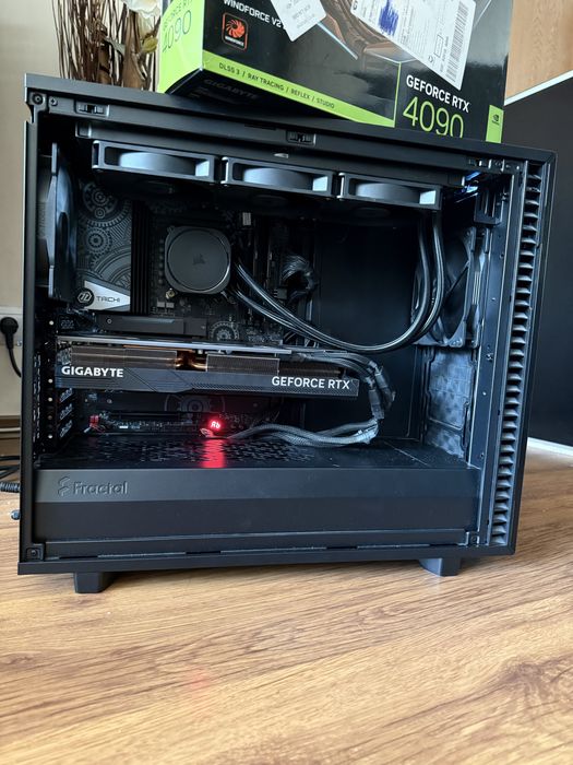 Мощен компютър/ I9 13900K/Водно/64GB/RTX 4090 24GB/2TB SSD
