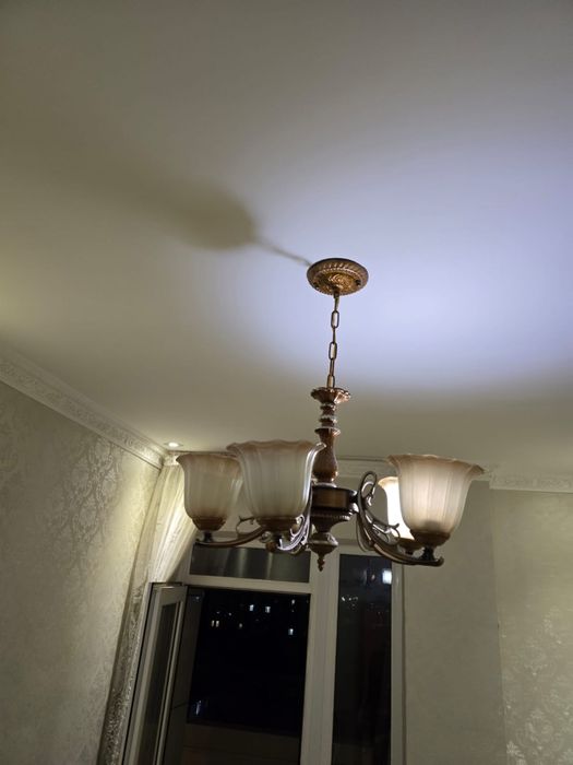 Люстралар сатылады