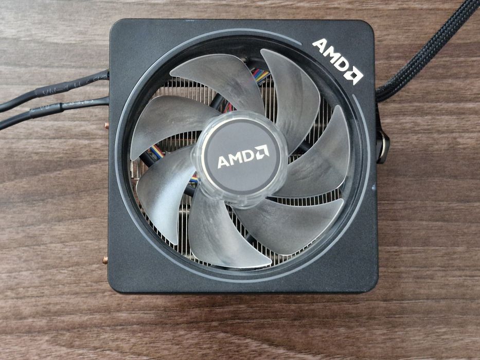 Геймърски комютър (работи перфектно)