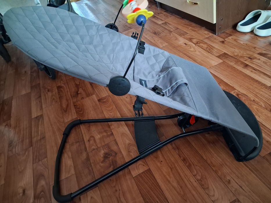 Детский шезлогн-качалка