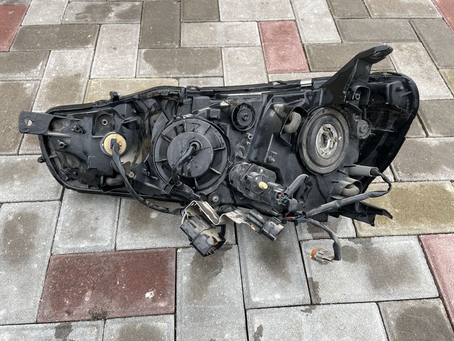 Фары Mitsubishi Lancer X