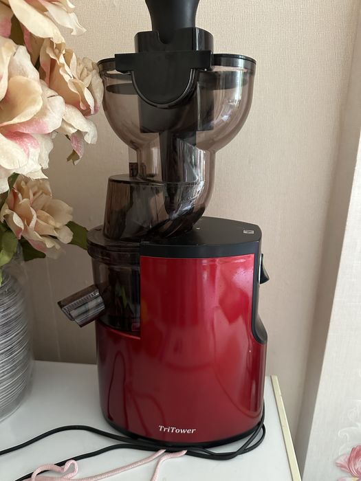 Продам соковыжималку