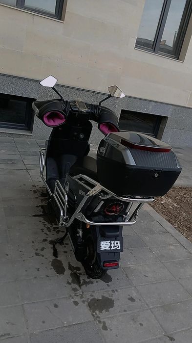 Электронной скутер сотилади 17 декабря олинган. 2025