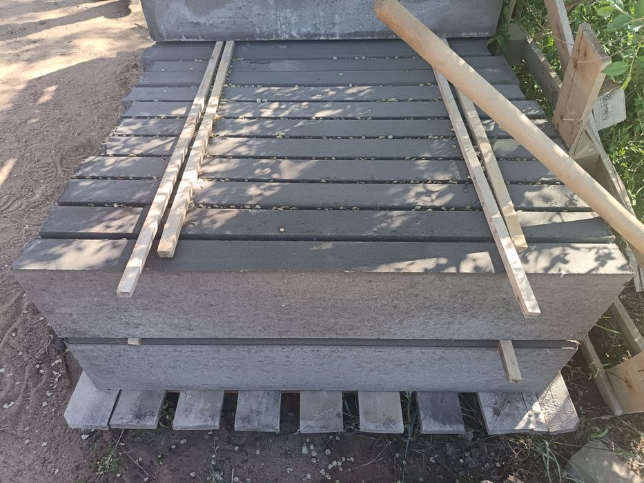 Продам бардюры тротуарные