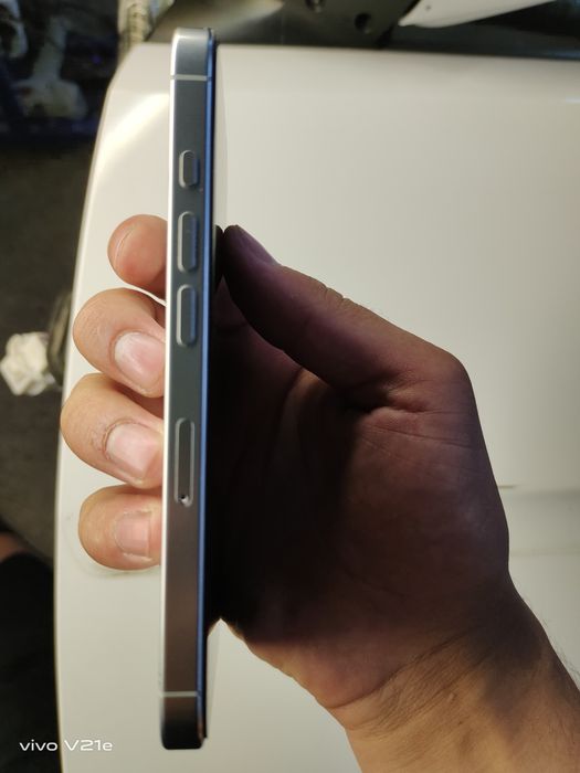 iPhone 16 pro 128 gb