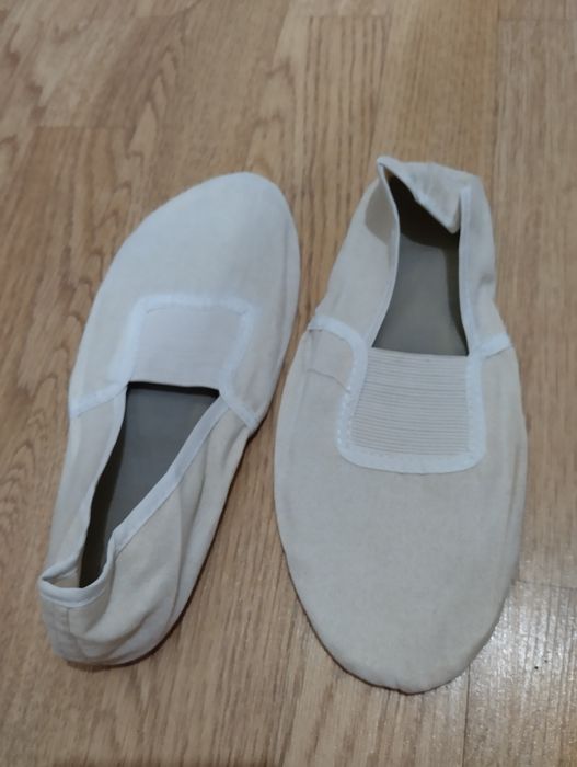 продам кеды синего цвета