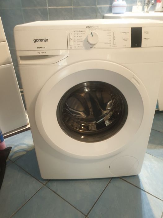 Mașină de 6 rufe