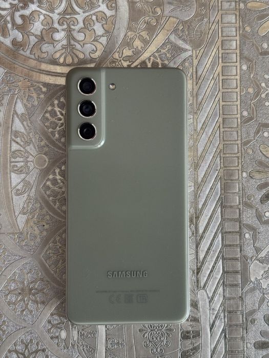 Самсунг С21 ФЕ срочно