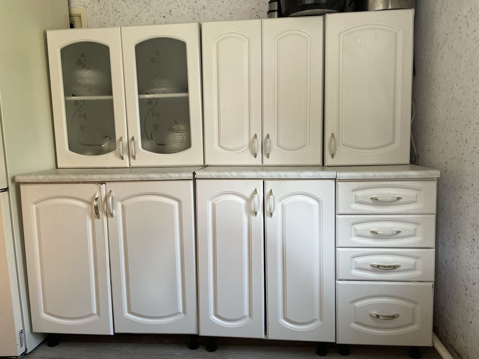 Кухнный гарнитур