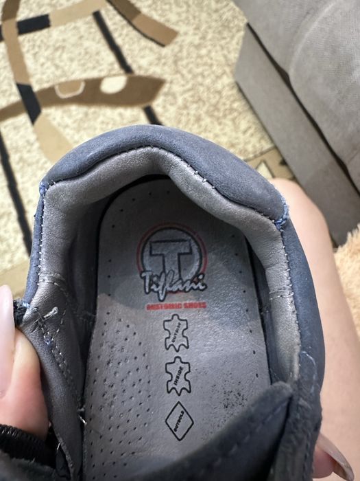 Продам ботиночки фирмы Tiflani