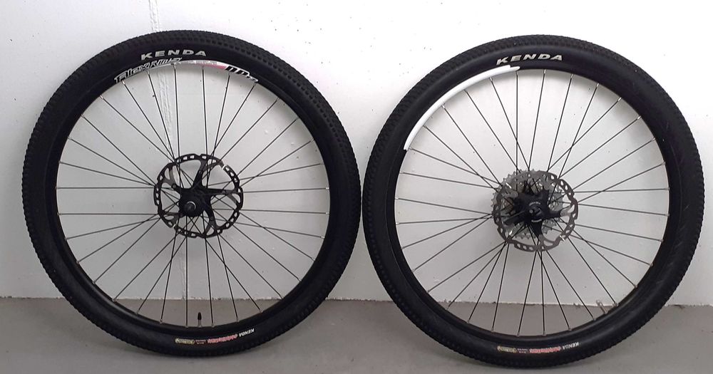 Roti Mtb pe 26',10 pinioane, XT,ca noi!