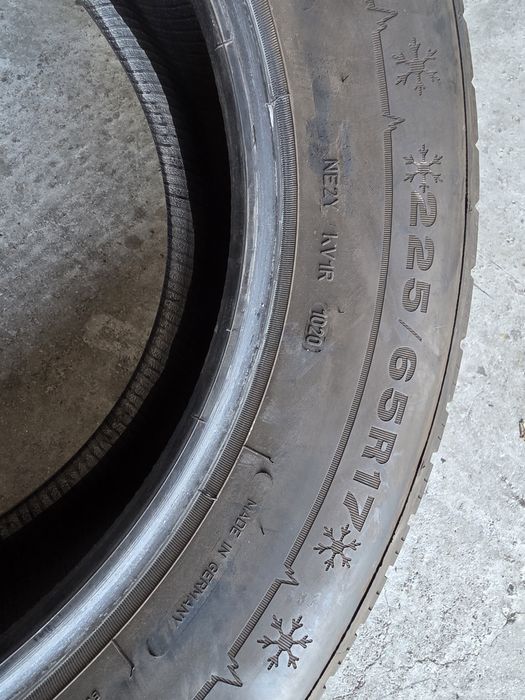 225/65/17 DUNLOP 4бр