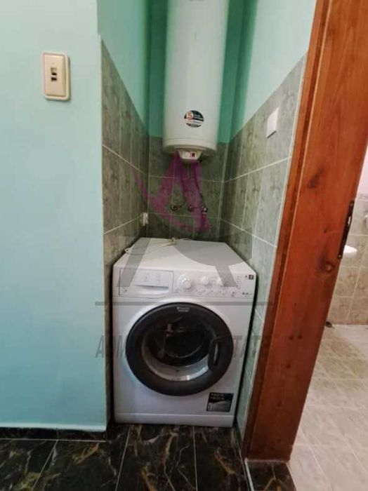 Дава се под наем Тристаен апартамент в Варна, Цветен квартал - 84 кв.м за 650 € - Снимка #7