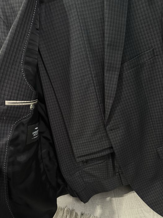 Продам костюм в отличном состоянии