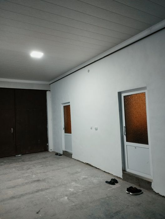 Hovli sotiladi narhi 500mln boʻlishi