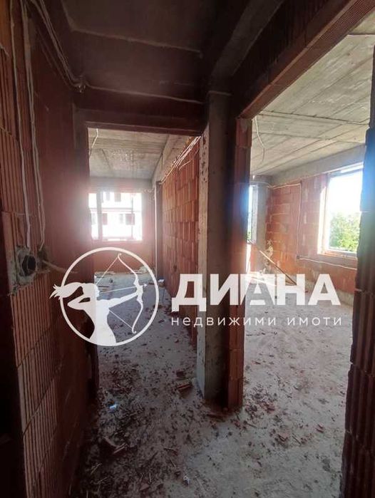 Продава се Двустаен апартамент в Пловдив, Остромила - 60 кв.м за 1284 €/кв.м - Снимка #4