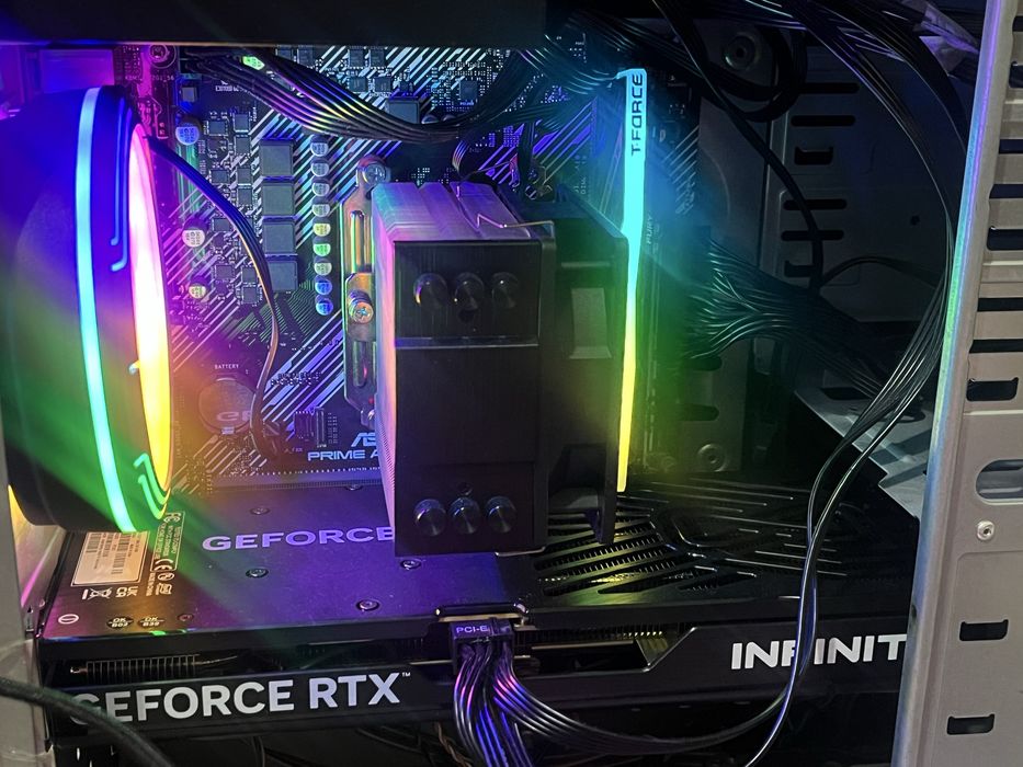 Комплект r 5 4500 + A520 m-k + 8gb ddr4