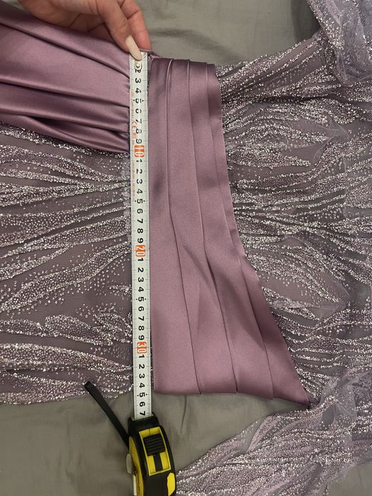 Rochie eleganta mov cu aplicatii