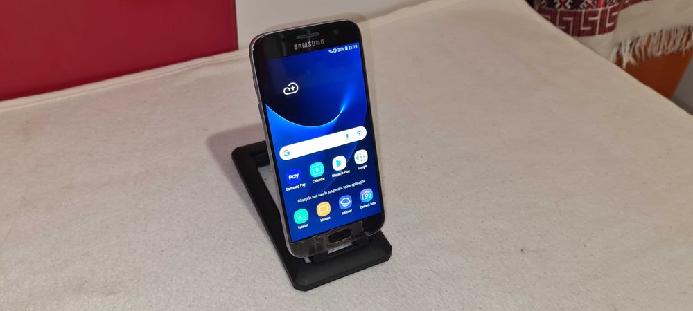 Samsung S 7 = 180 lei