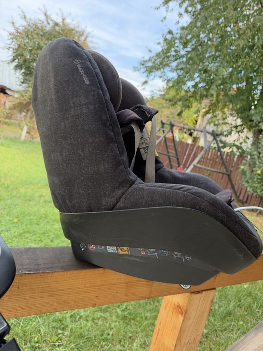 Scaun auto Maxi Cosi plus Isofix