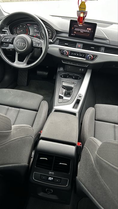 Audi A4-2.0 2018