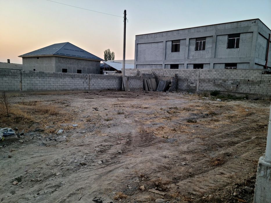 Ер Участка сотилади