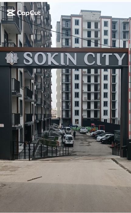 Андижан шахар Навруз Малл олдида сокин ситидан 11 этаждан 2-хонали уй