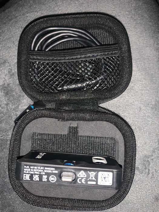 Camera termoviziune FLIR