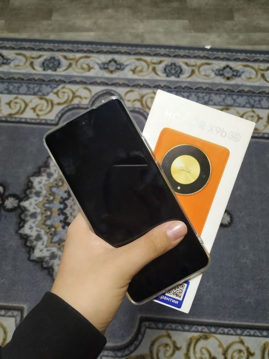 Продам honor x9b 5g в идеальном состоянии.