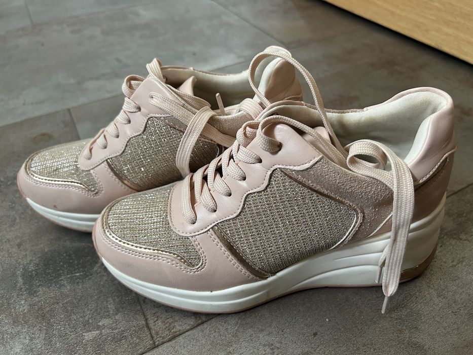 Сникърси 36 платформа