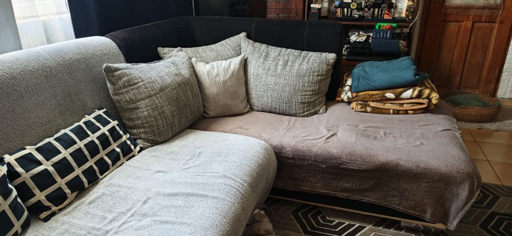 Диван ъглъв втора употреба