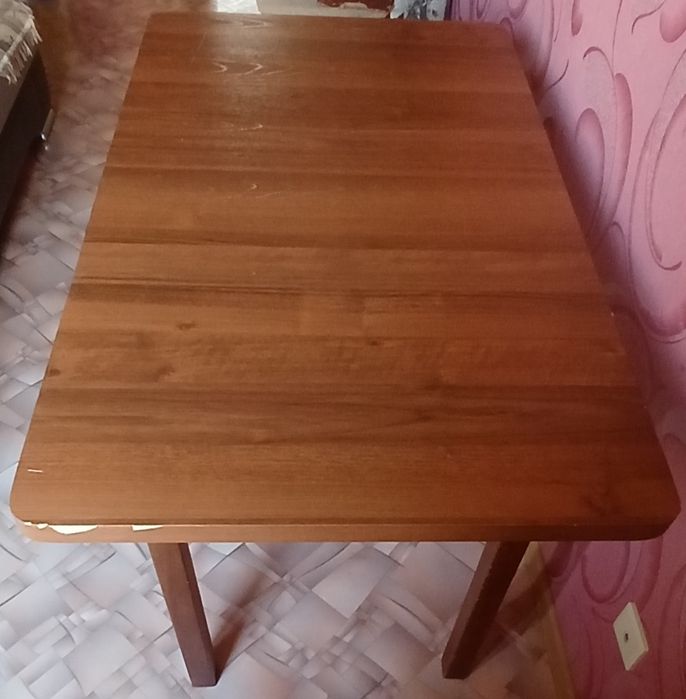 Стол     кухонный