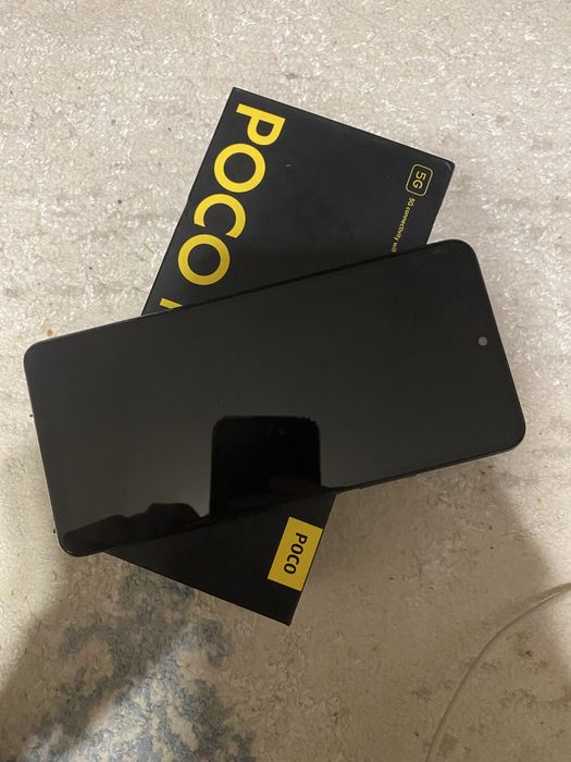 Продам Poco F4 с коробкой